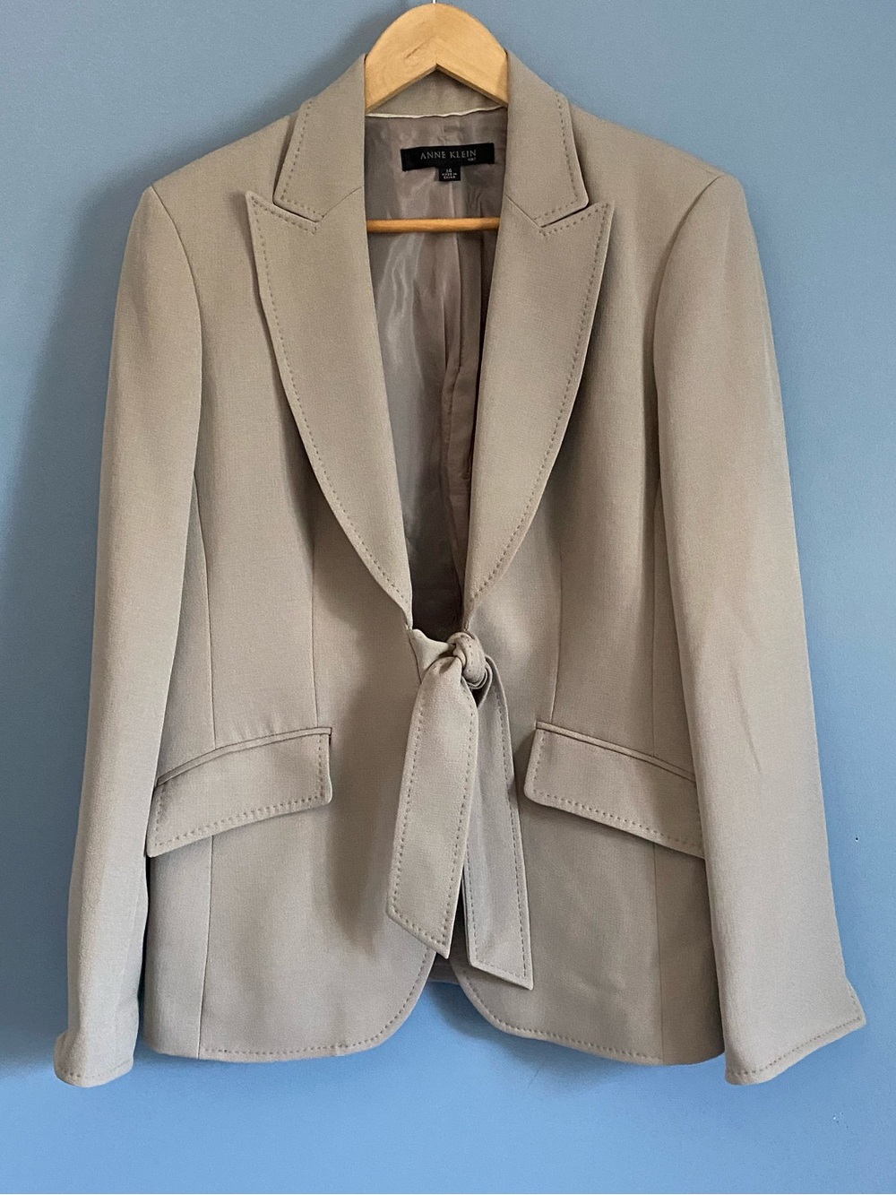Anne Klein Taupe Tie-Waist Blazer